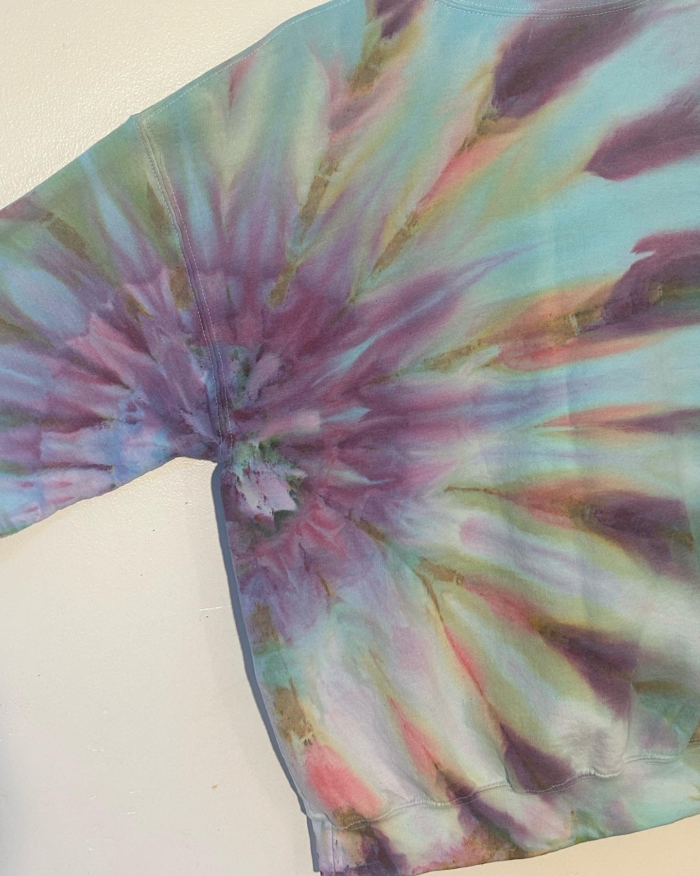 Violet Gravity Ice Dye