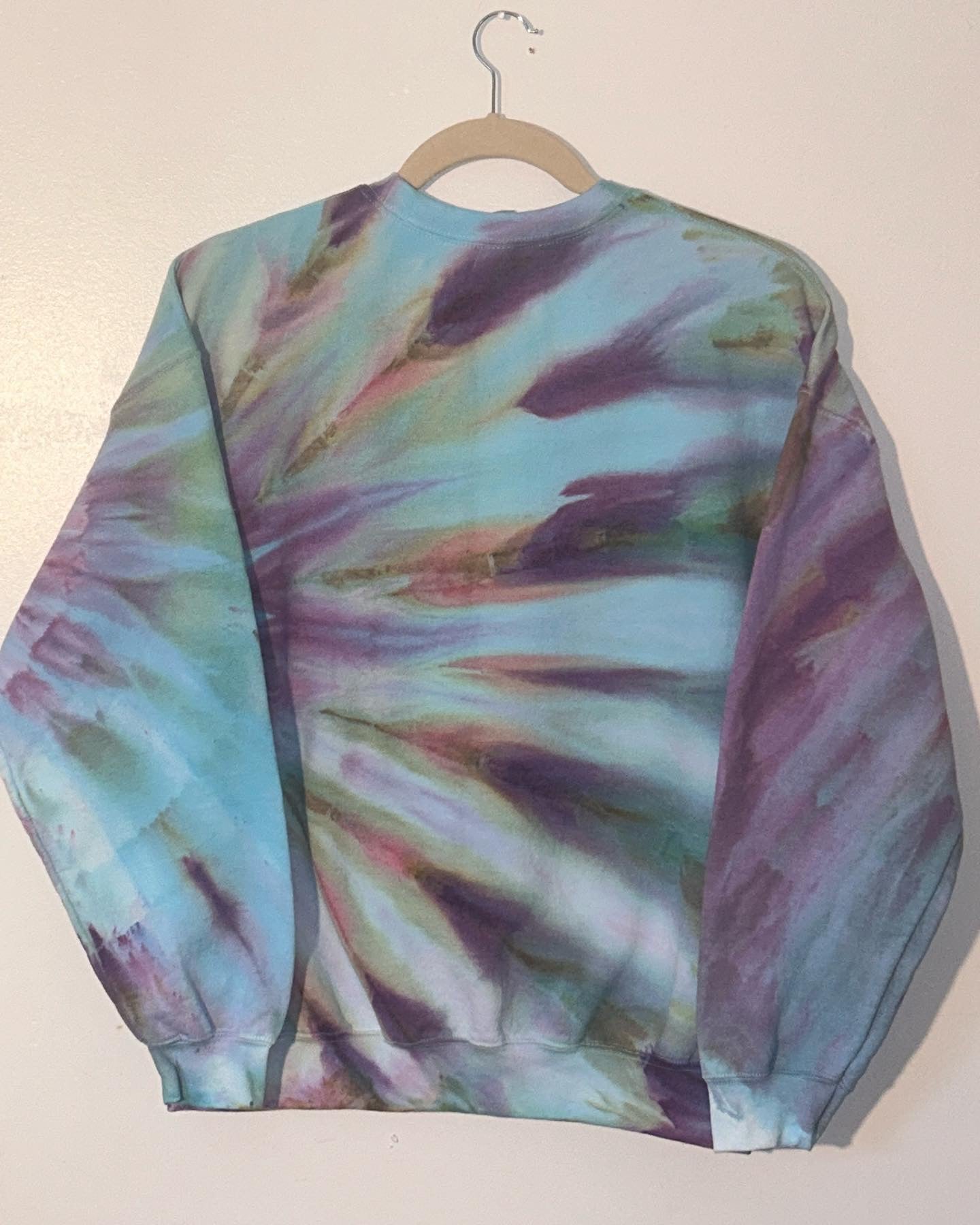 Violet Gravity Ice Dye