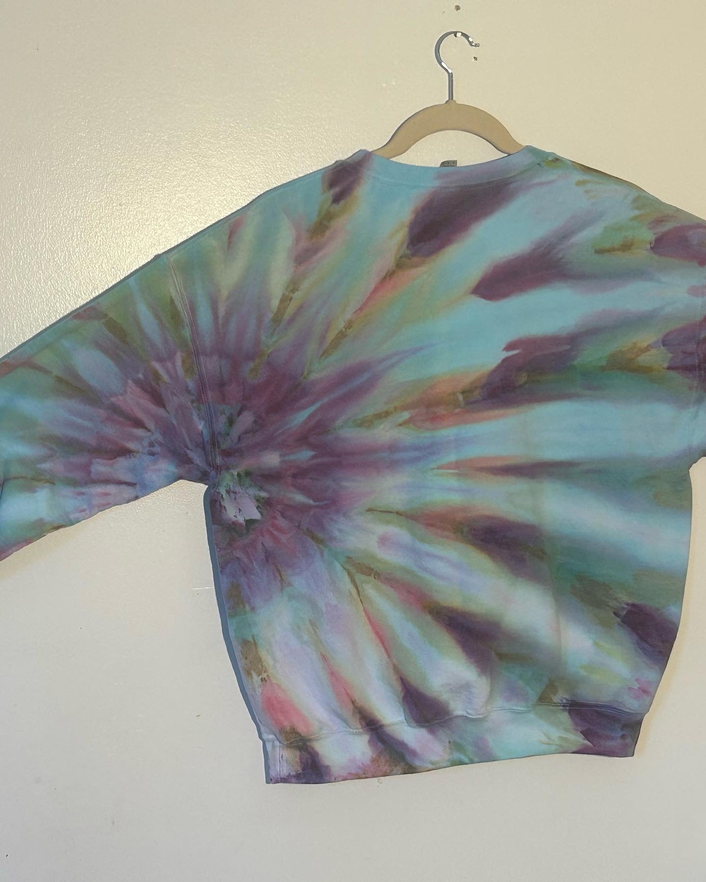 Violet Gravity Ice Dye