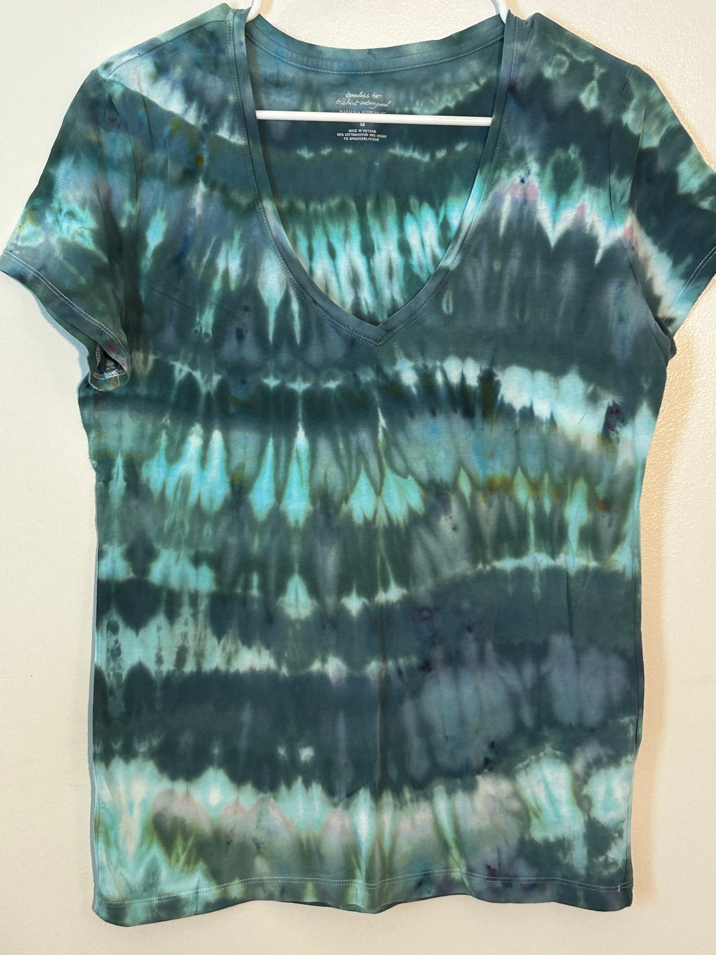Banana Republic Short Sleeve V-Neck